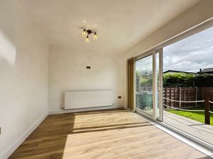 Dining Area- click for photo gallery